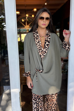 The Safari Set
